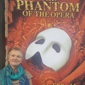 Meet your Posher, Laverne